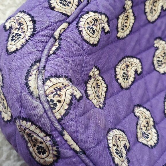 Vera Bradley Quilted Purple Paisley Carry All Shoulder Bag - Picture 12 of 15